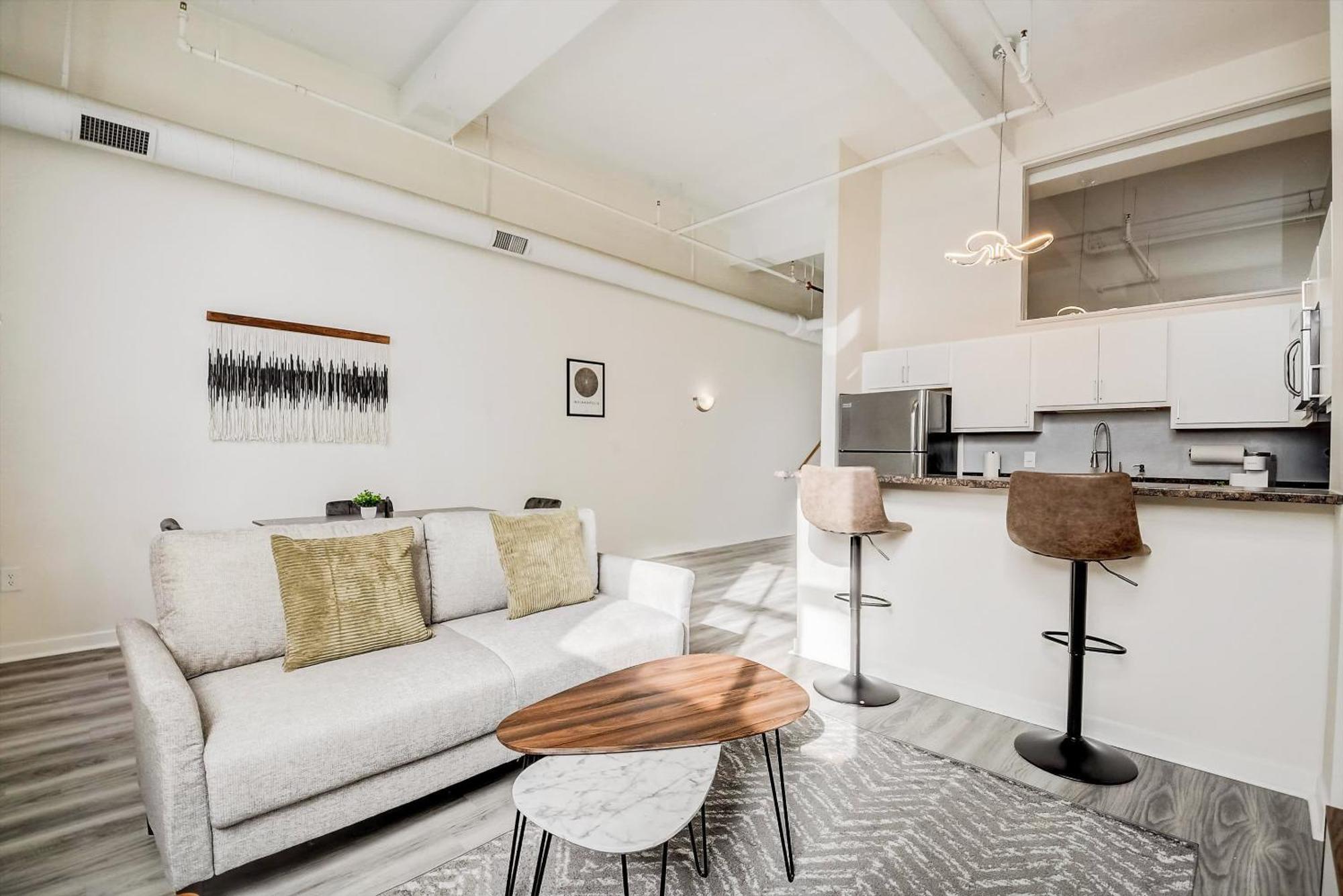 Cozysuites - 2Br With Direct Skybridge Access #5 인디애나폴리스 외부 사진